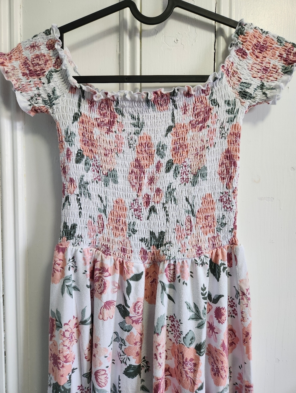 Garage Smocked Floral Romper Size XS - Picture 3 of 9